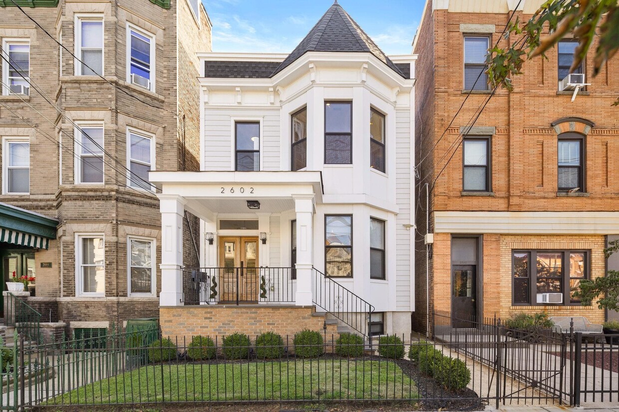 Foto principal - 2602 Palisade Ave