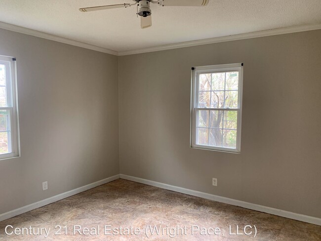 Building Photo - 3 br, 1 bath House - 2512 Mary Jane