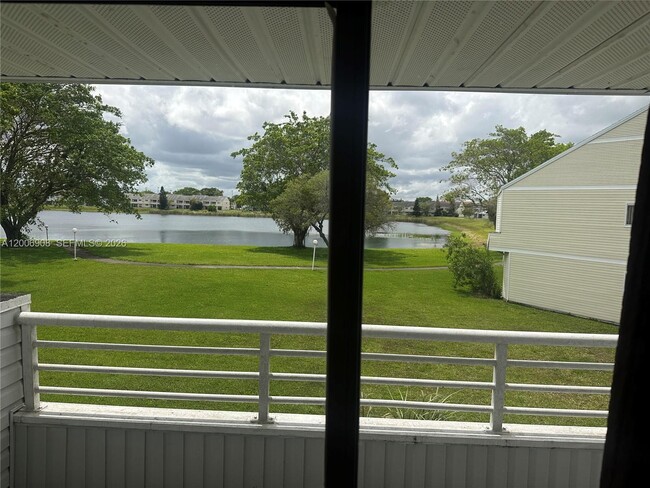 Foto del edificio - 3461 NW 44th St