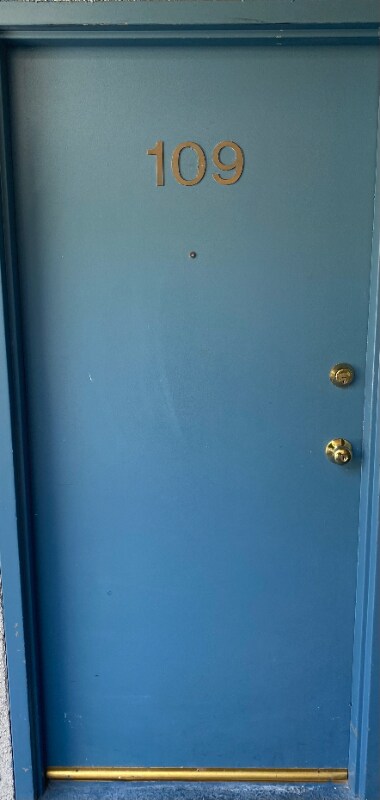 Foto del edificio - 12840 Moorpark St