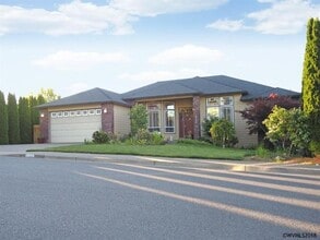 Building Photo - 2117 Mousebird Ave NW