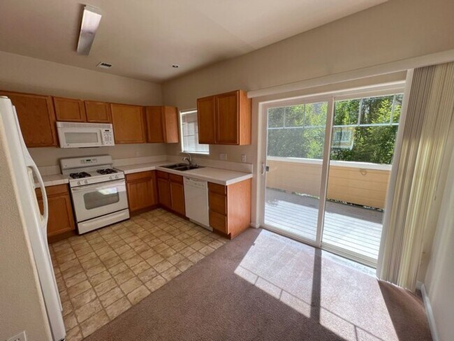 Foto del edificio - North Reno/UNR: Two Bedroom Townhome