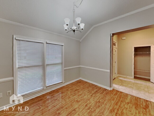 Foto del edificio - 1484 Cider House Ln
