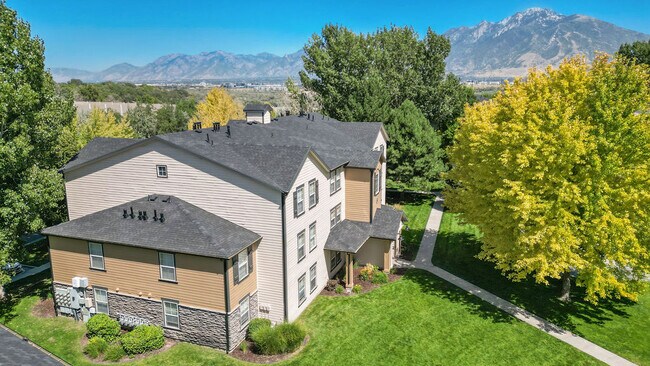 Foto del edificio - Bluffs Apartments