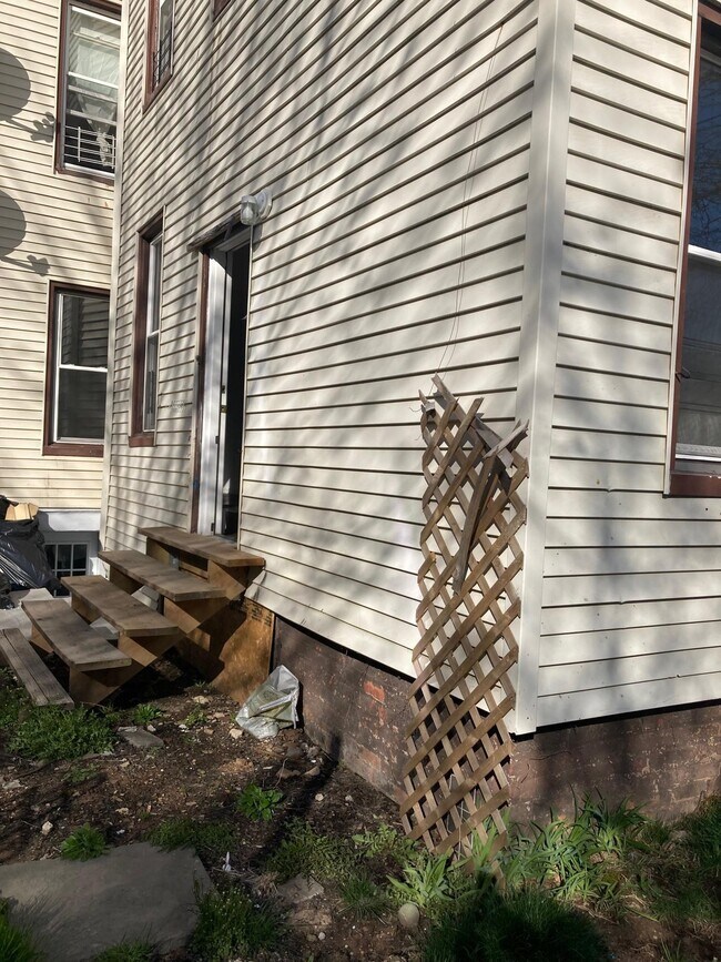 Foto del edificio - 63 Belmont Ave