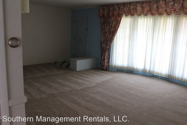 Foto del edificio - 3 br, 1 bath House - 120 Dixie Drive