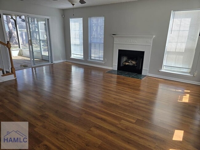 Building Photo - 22 Avocet Way