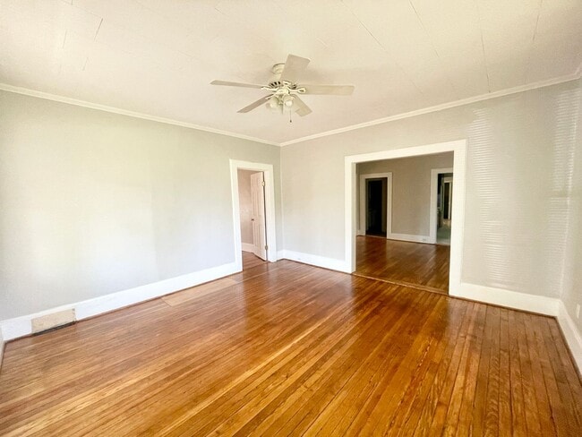 Building Photo - North Main Area