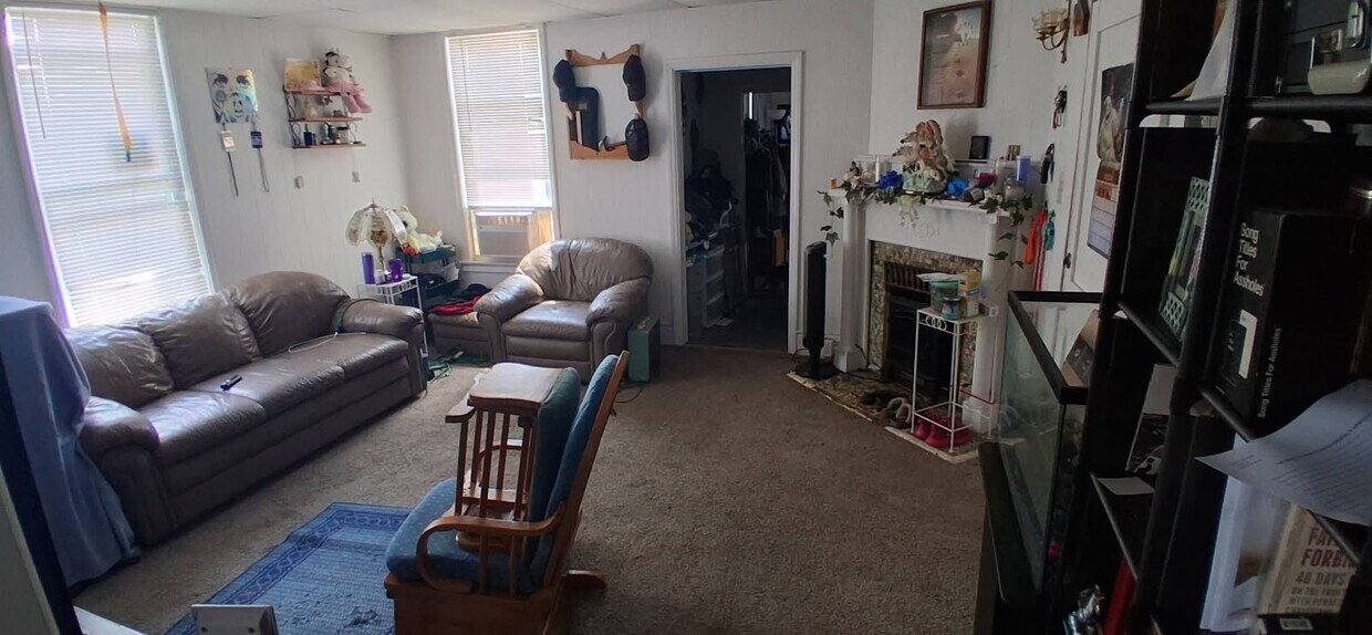 Foto principal - 106 6th St NW