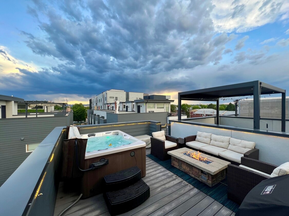 Photo - 1581 Grove St (Denver, CO)