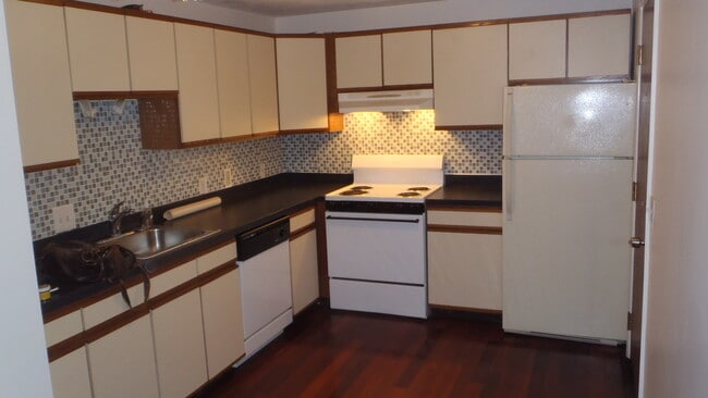 Foto del edificio - 1129 N Shore Rd