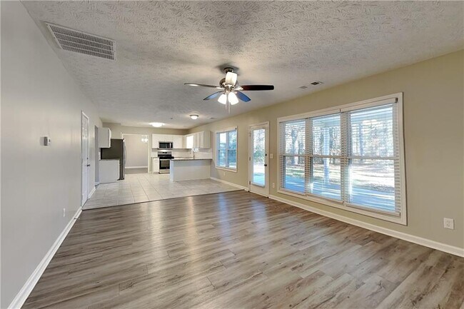 Foto del edificio - 81 Summerfield Crossing