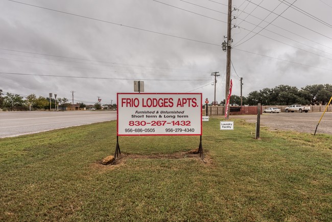 Building Photo - FRIO LODGES & RIGTOWN ESTATES PORTFOLIO