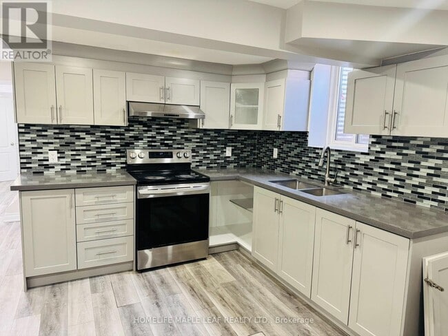 Building Photo - 53 Jefferson Rd