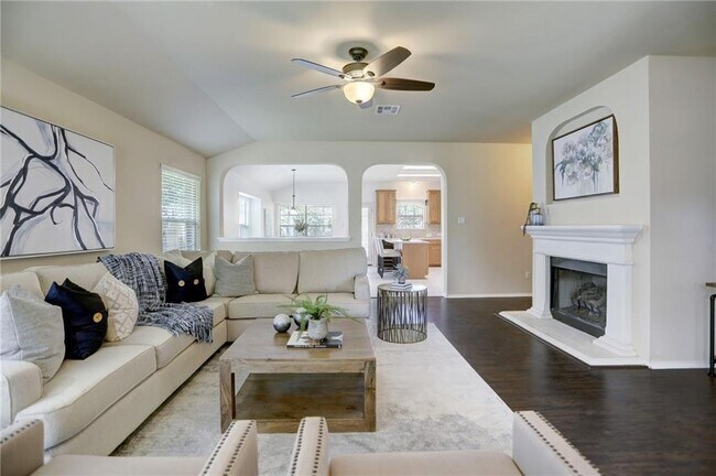 Building Photo - 3512 Fitzroy Ave