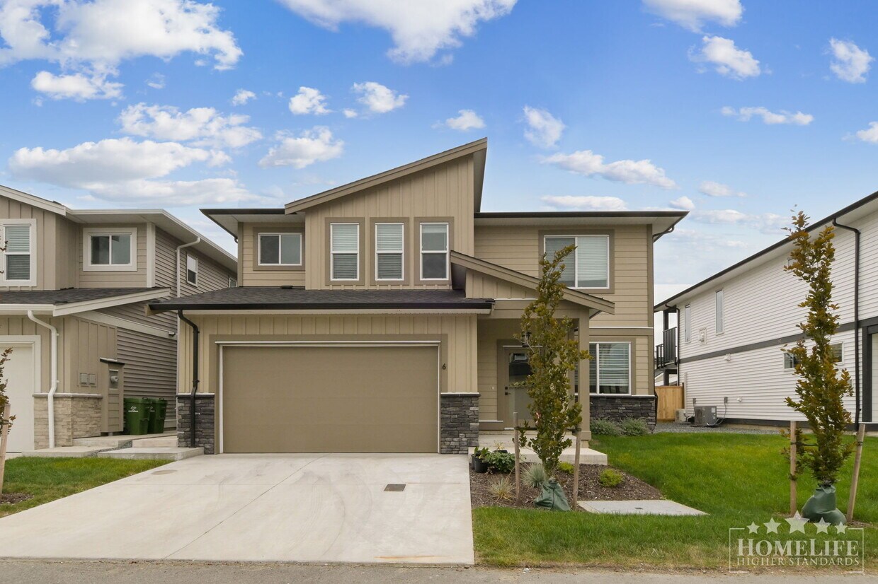 Photo principale - Beautiful, Brand New 2 Bedroom Suite for R...