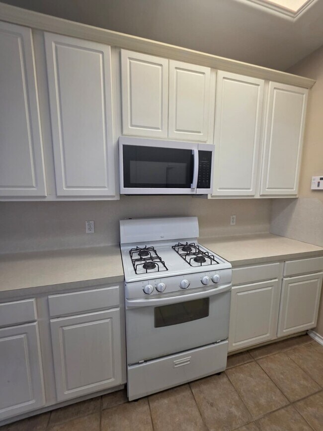 Foto del edificio - 16854 Brooktondale Ct