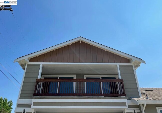 Foto del edificio - 3856 Vineyard Ave