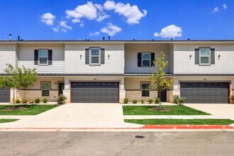 Building Photo - 2105 Tiger Trail