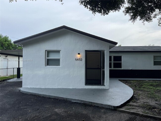Building Photo - 6432 Dewey St