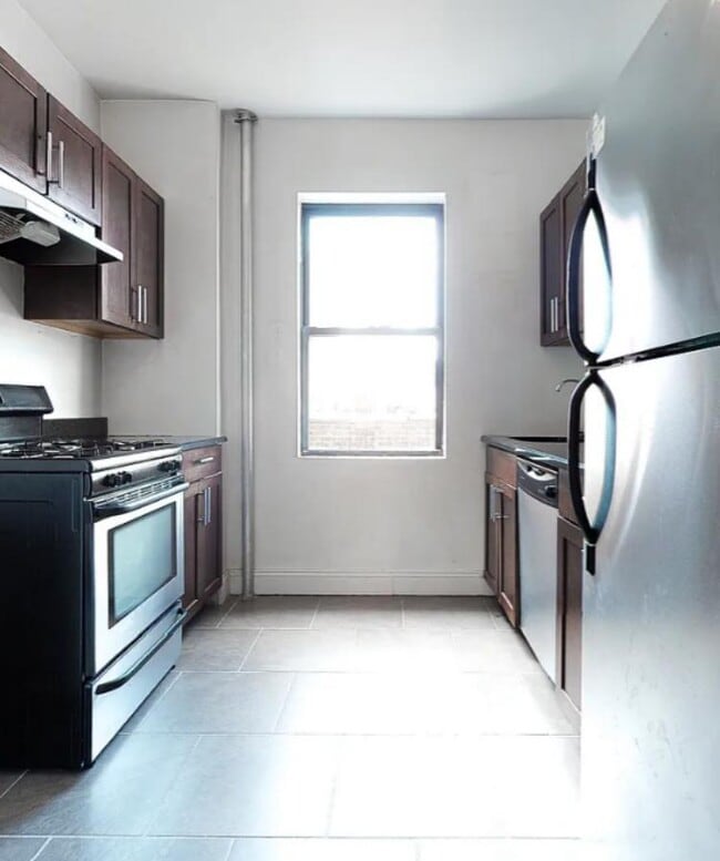 Building Photo - 1 bedroom in NEW YORK NY 10034