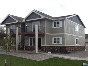Building Photo - 3809 Victoria Dr
