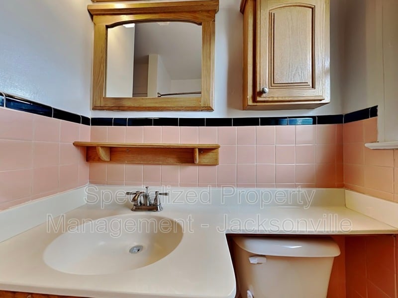 Building Photo - 3929 Gadsden Rd