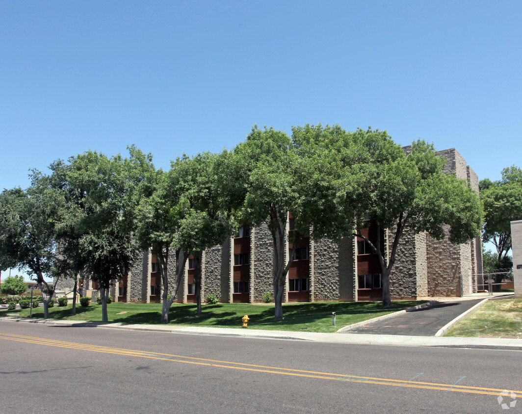 Building Photo - Broadway Terrace Apartments