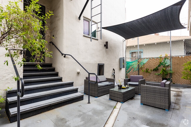 Alexandria Court Apartments - The Alex