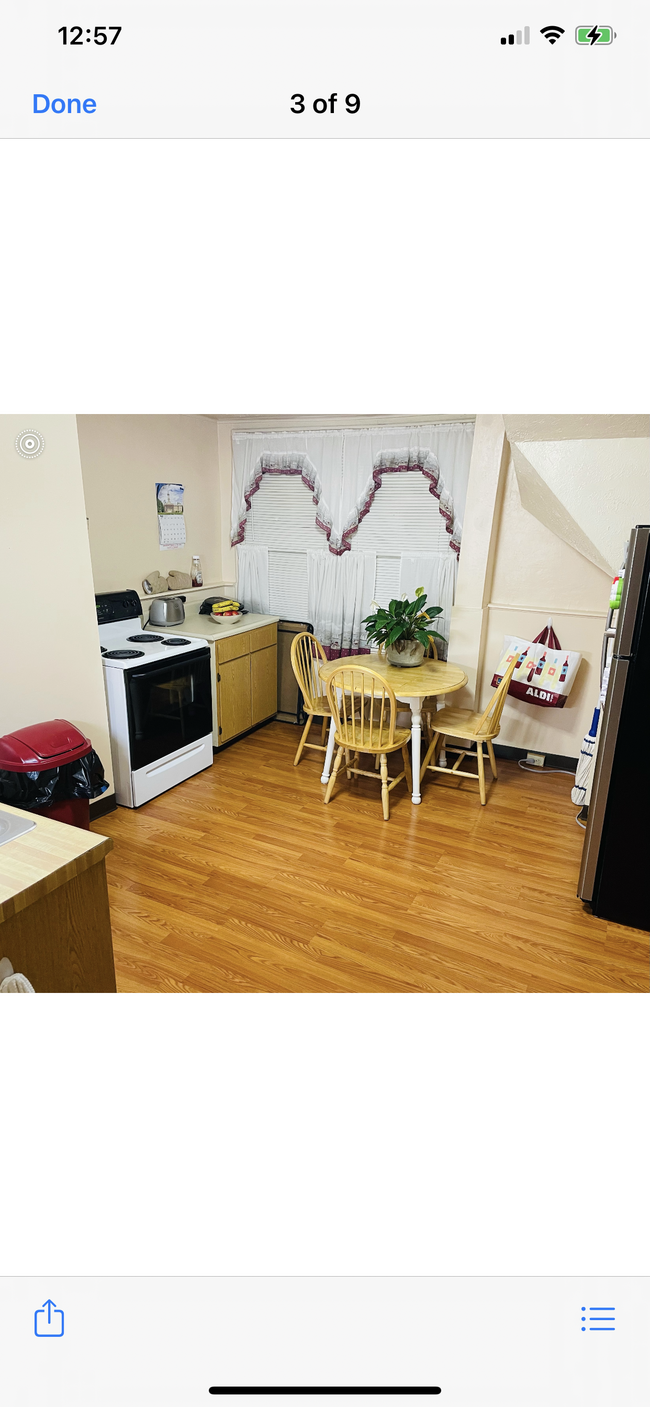 Kitchen - 149 W Berkeley St