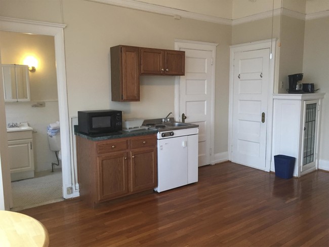 Photo - 709 S 3rd St