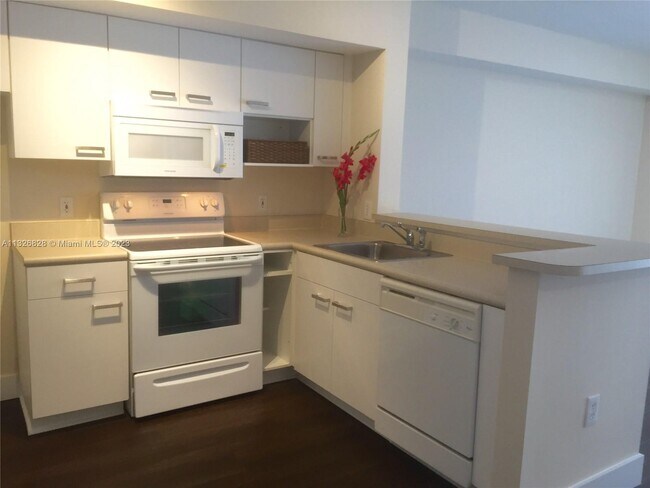 Foto del edificio - 5077 NW 7th St