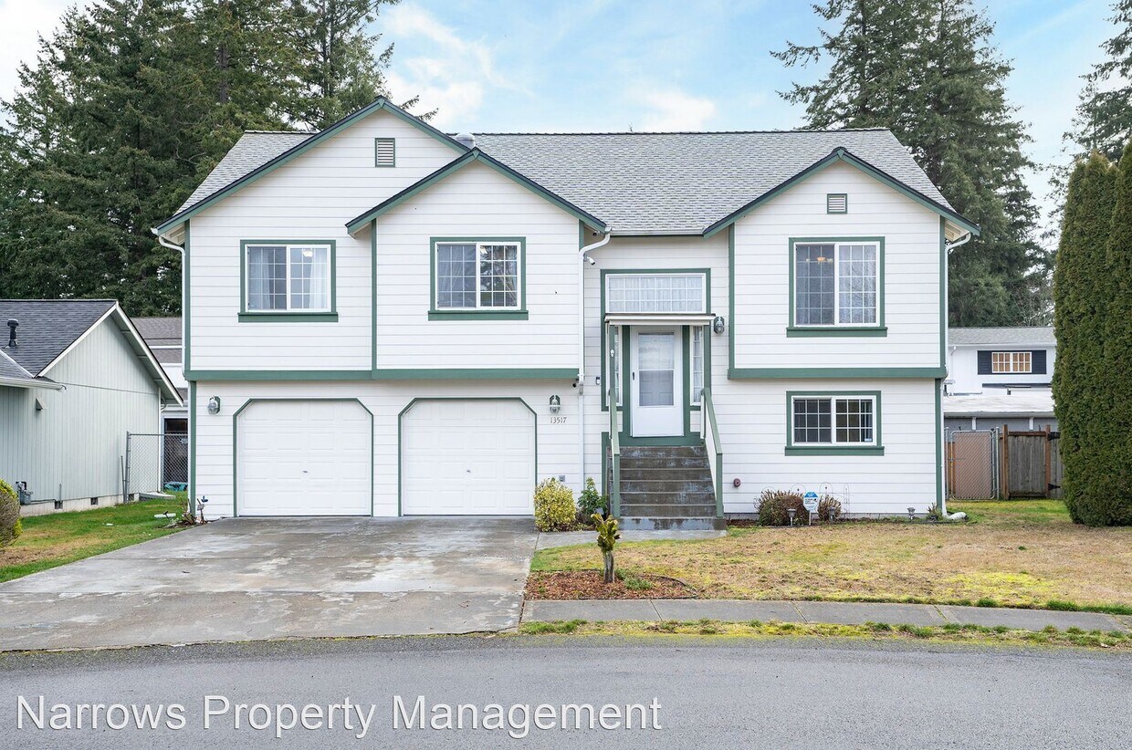 Primary Photo - 4 br, 3 bath House - 13517 5th Ave Ct S