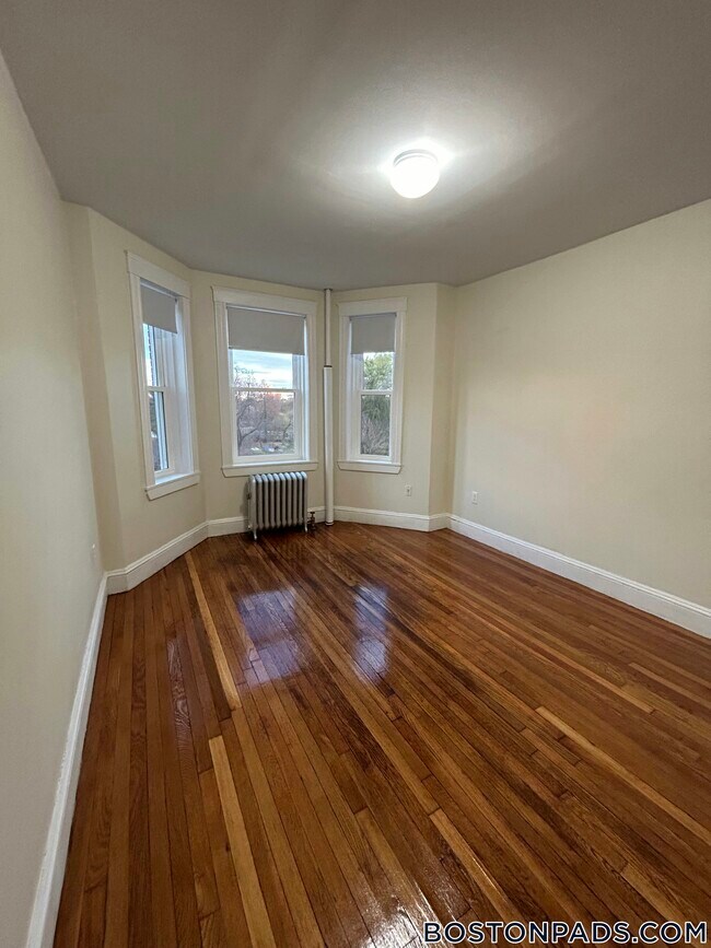 Building Photo - 1179 Boylston St