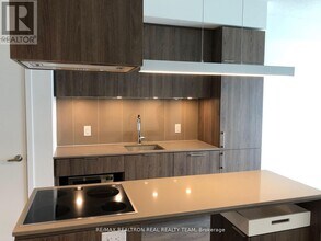 Building Photo - 15 Lower Jarvis St