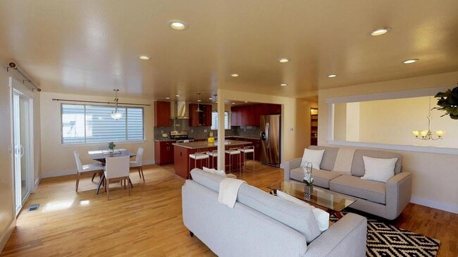 Photo - 1801 S Walker St. House