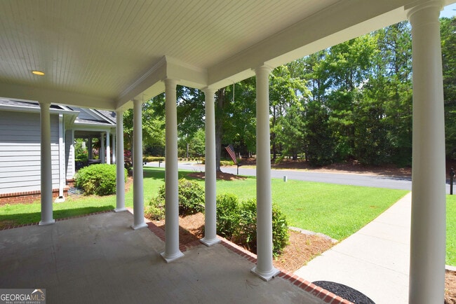 Building Photo - 206 Albemarle Ln