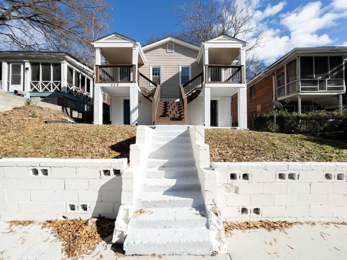 Primary Photo - 539 Paines Ave NW