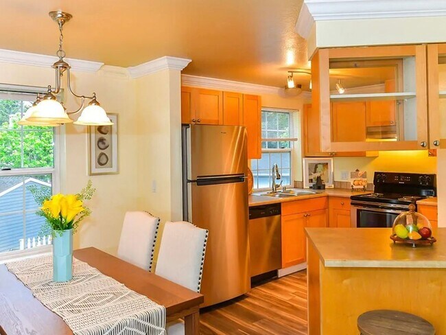 Foto del edificio - 3 Bedroom Condo in Des Moines
