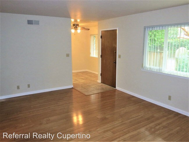 Building Photo - 406 N Rengstorff Ave