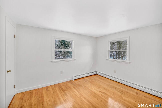 Building Photo - 56 N Main St