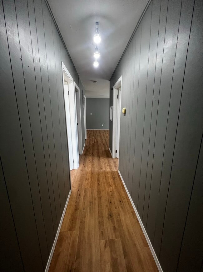 Building Photo - 7903-7995 95 Ave