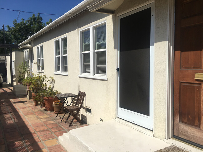 Front of Unit - 1726 Abbot Kinney Blvd
