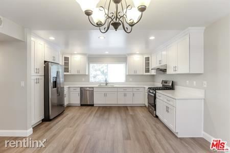 Building Photo - 3 br, 3 bath House - 4852 McConnell Ave # 1/2