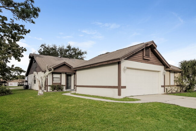 Foto del edificio - 8611 Drayton Ct