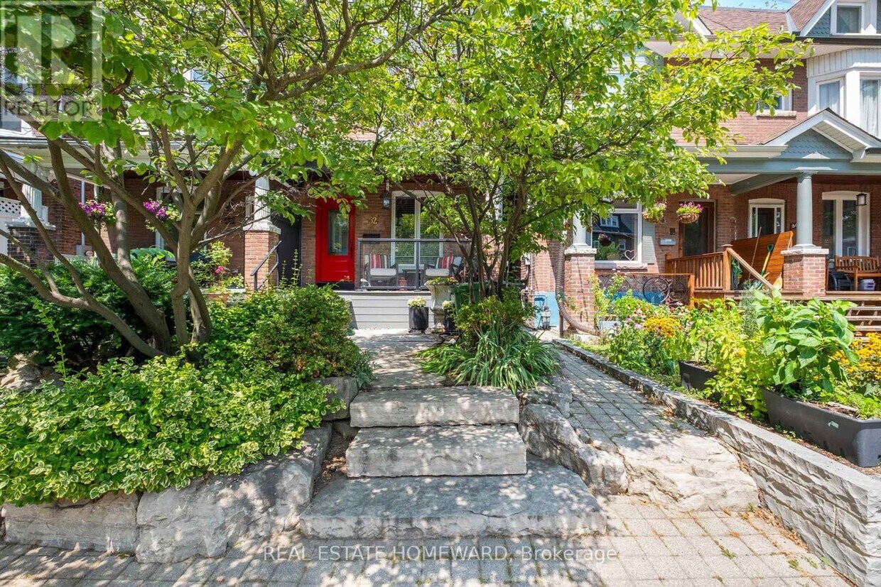Primary Photo - 52 Garnock Ave
