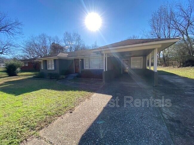 Building Photo - 963 Linwood Rd