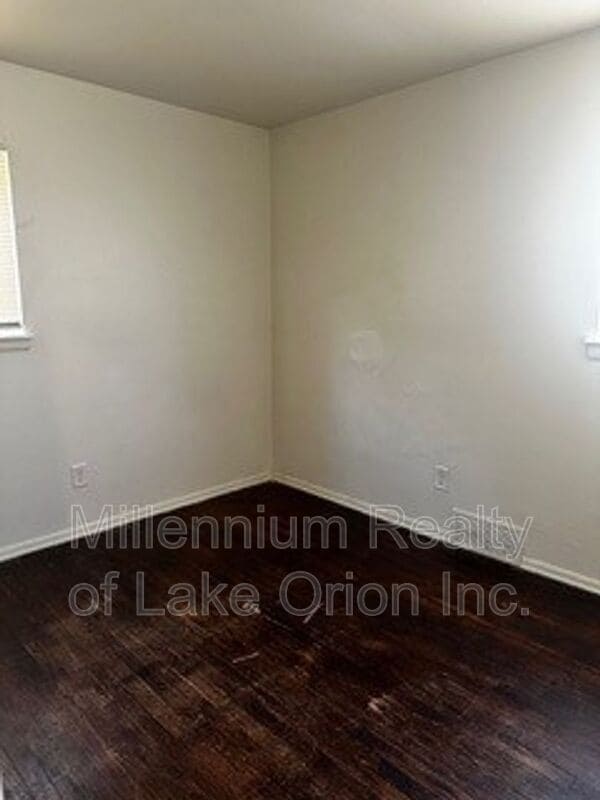 Building Photo - 445 Emerson Ave