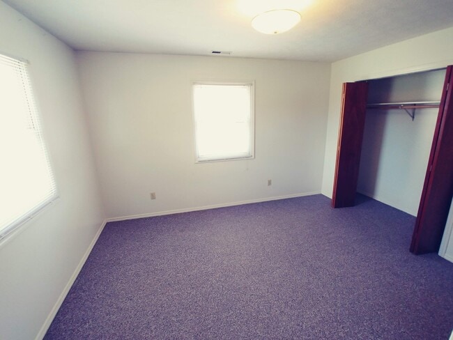 Foto del edificio - College Park - August 2026