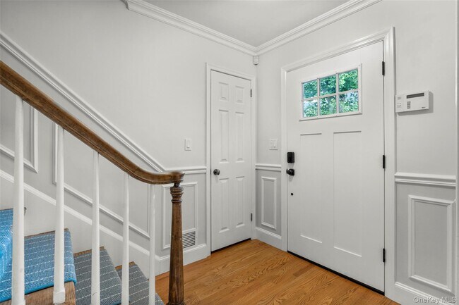 Foto del edificio - 42 Iselin Terrace